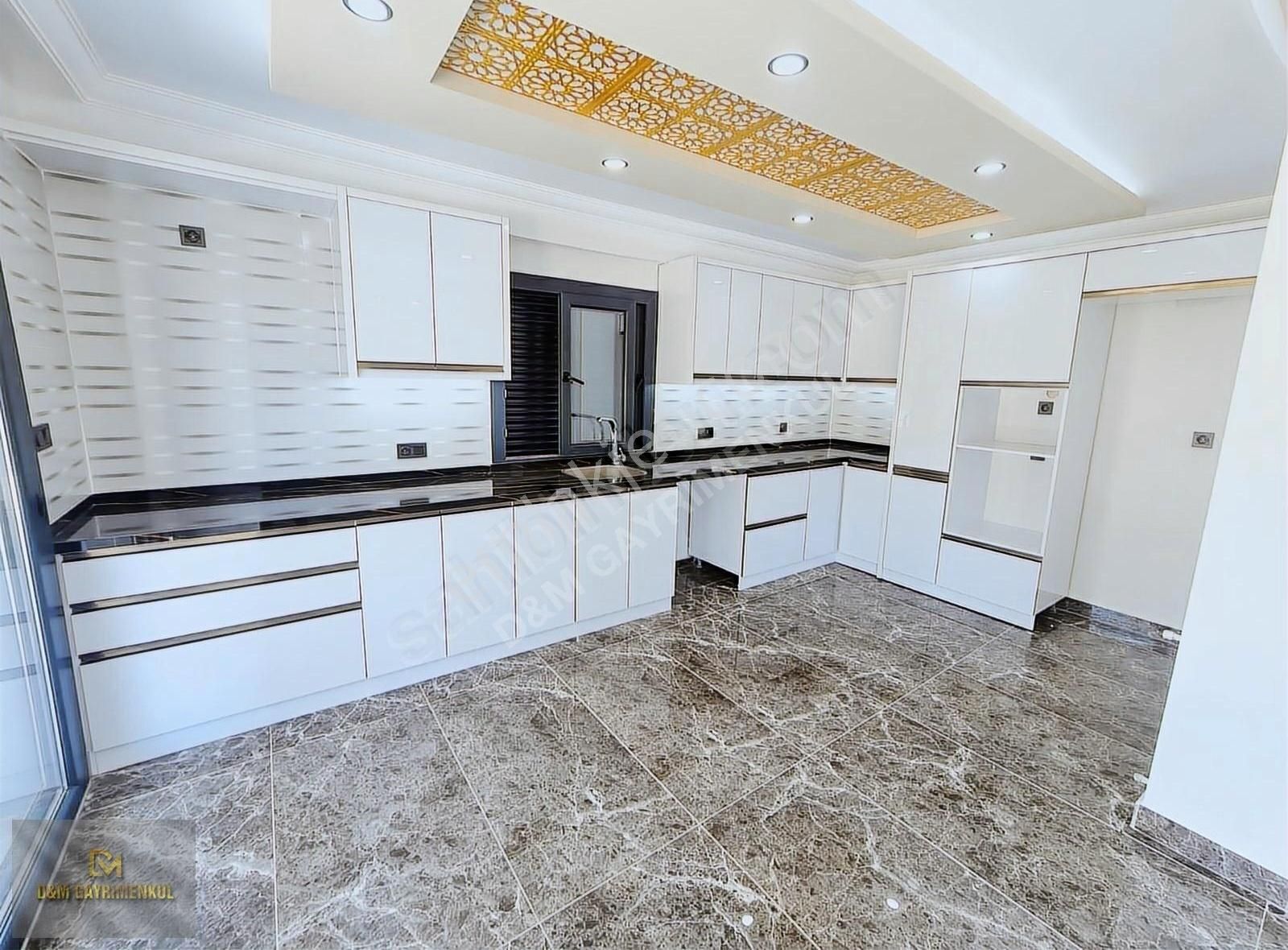 Didim Akbükde Giriş Kat Odalı 4+1 Havuzlu Müstakil Villa - Görsel 22