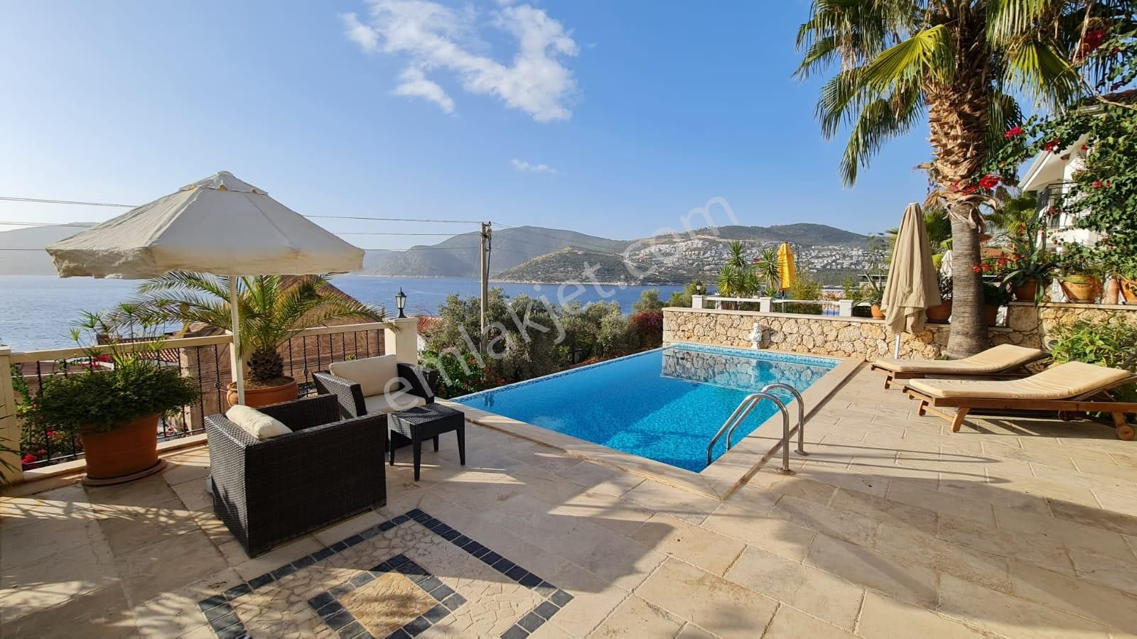 Kaş Kalkan Satılık Villa Özel Sonsuzluk Havuzlu Modern 2+1 Villa