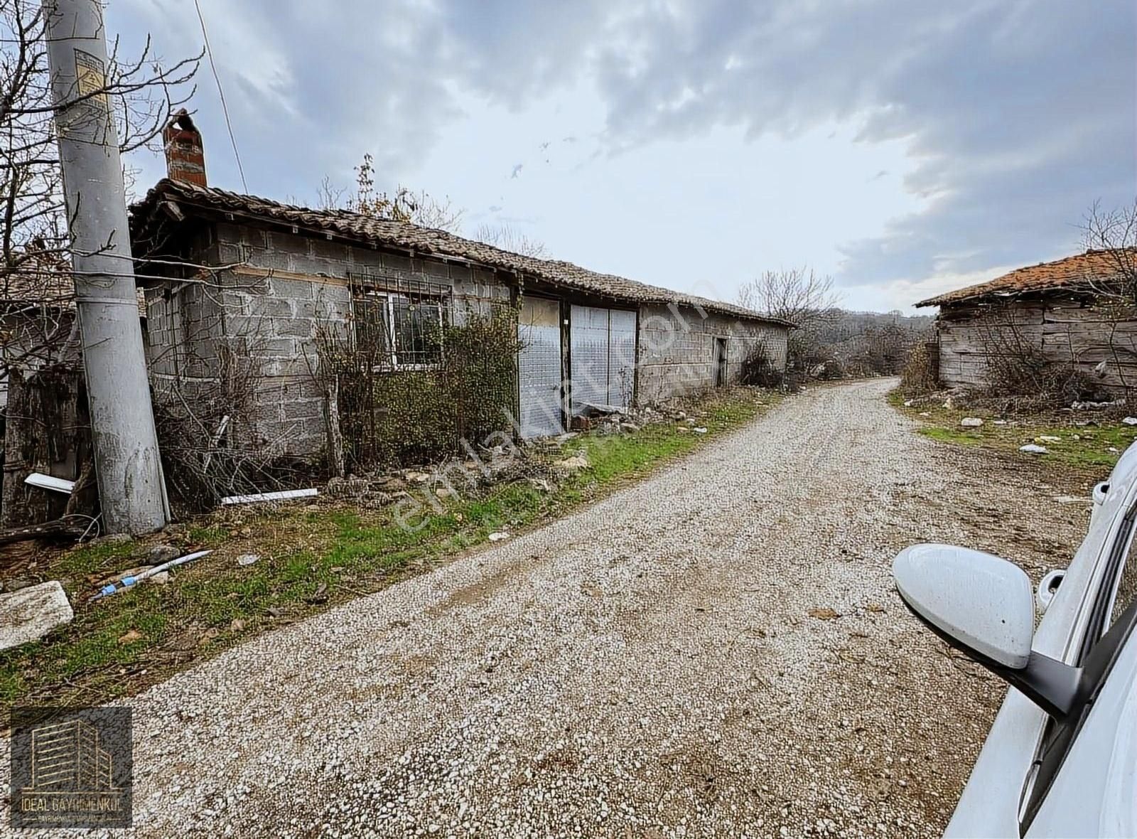 Çanakkale Çan Dondurma Köy Merkezinde Evi Olan 1127 M2 Arsa - Görsel 4