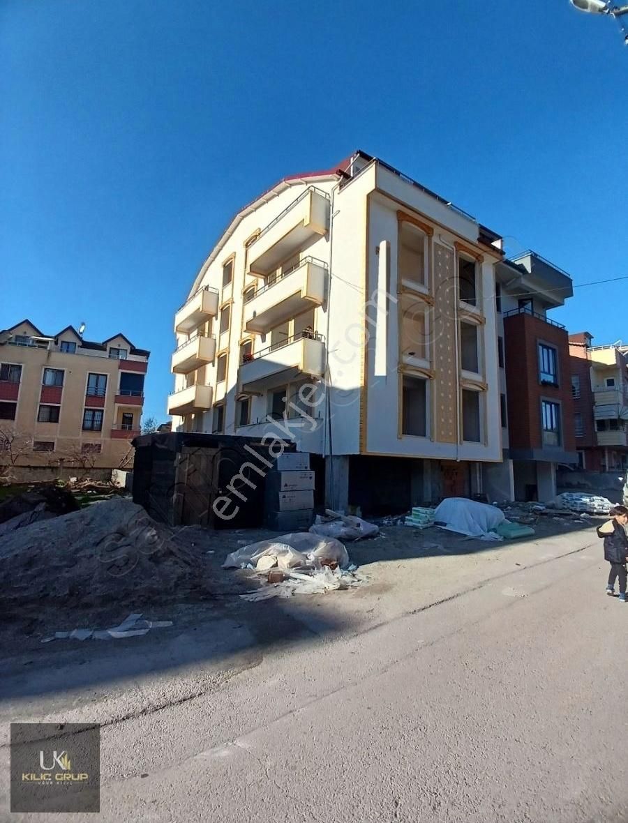 Körfez Esentepe Satılık Daire Yeni Yalı Mah. 4+1 170 M2 Satılık Çatı Dubleks