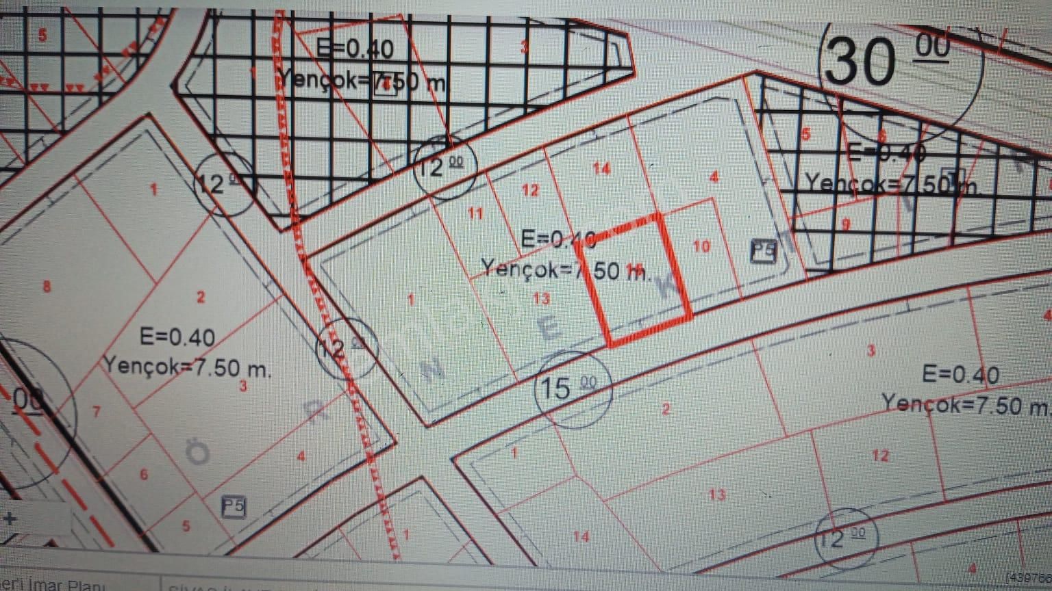 Damla Emlaktan Esenyurtta Satılık Villa Parselli Arsalar - Görsel 3