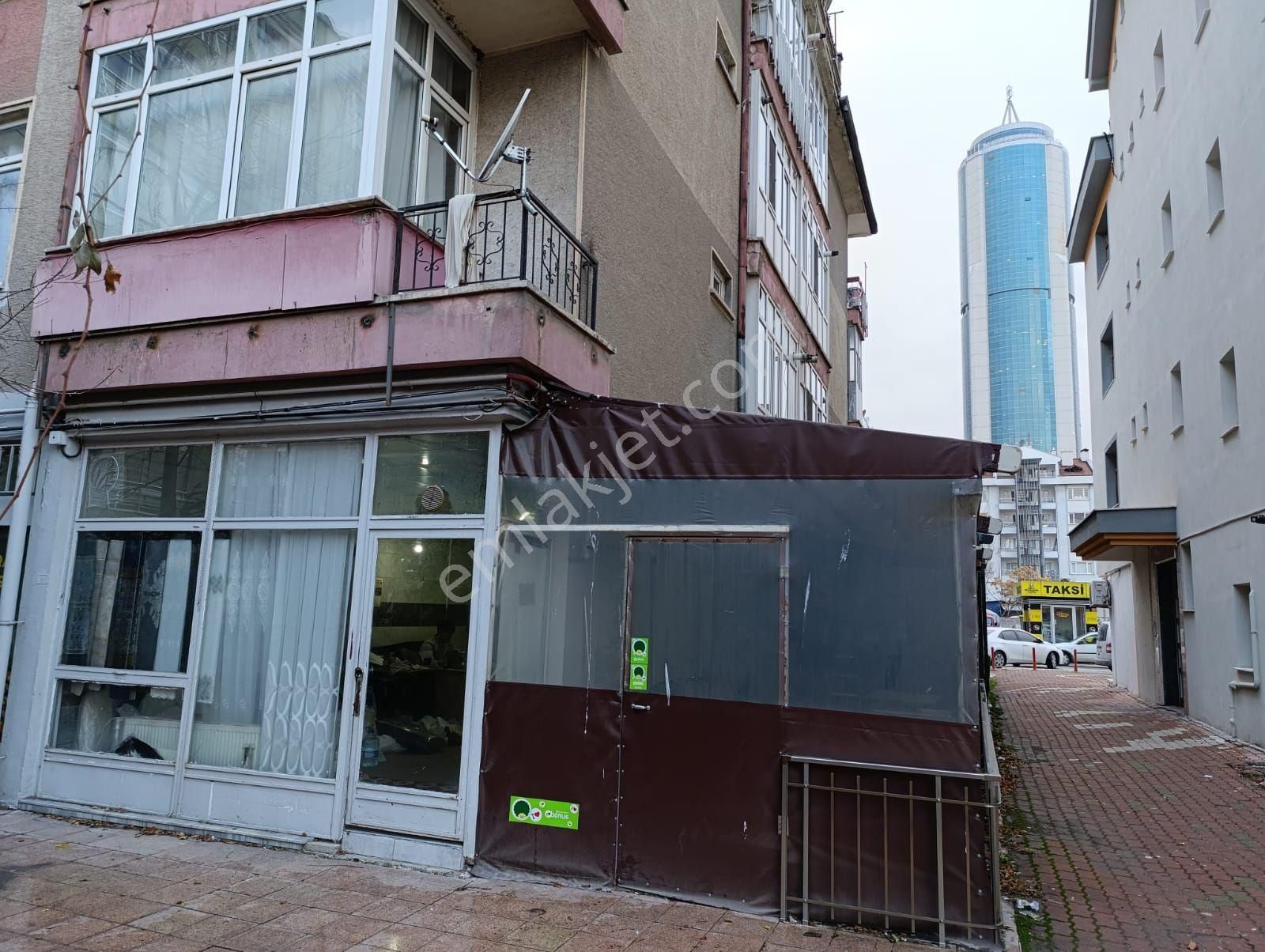 Selçuklu Musalla Bağları Satılık Ofis En Tepe Ve Kule Site Yakını Satılık Dükkan