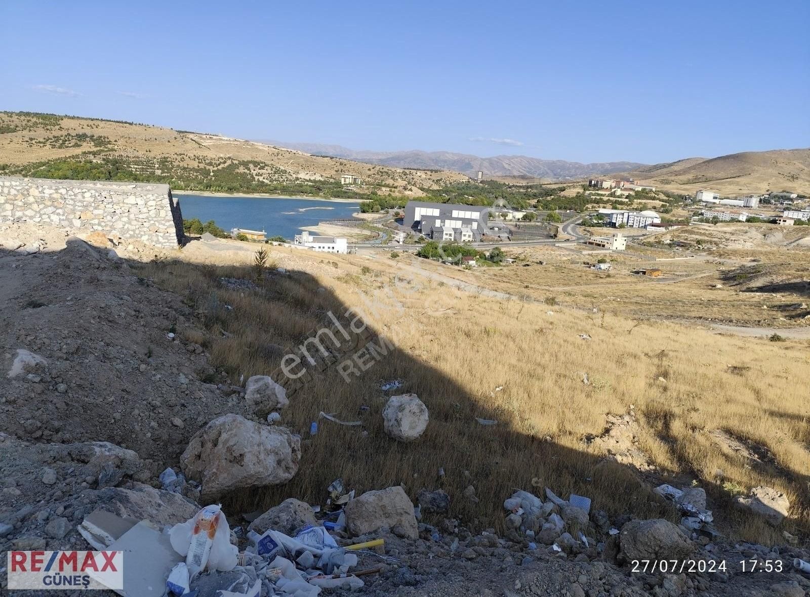 Battalgazi Orduzu Satılık Konut İmarlı Orduzu Pınarbaşında Gölet Manzaralı 750 M2 Arsa