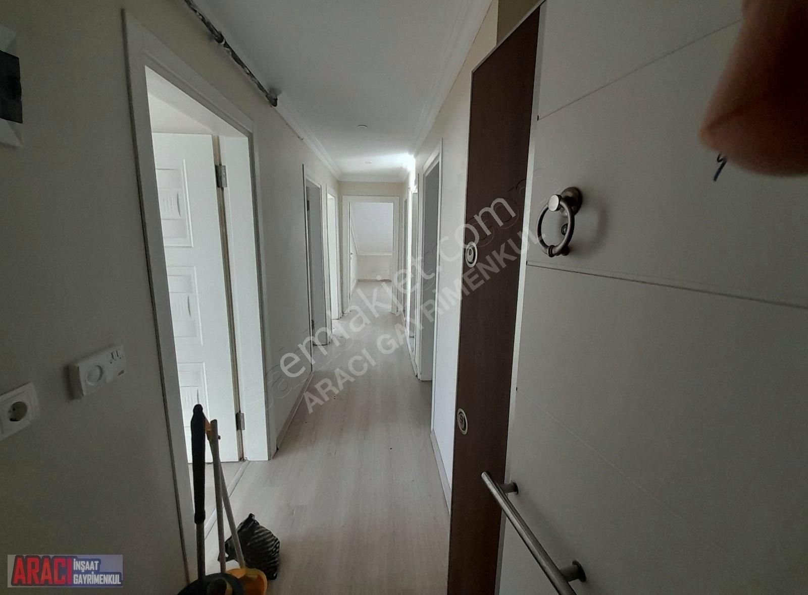 Arnavutköy Anadolu Kiralık Daire Arnavutköy Merkeze 10 Dak.3+1 Daire