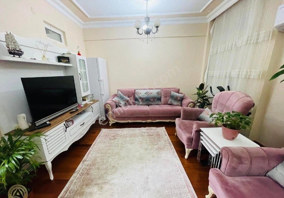 Kağıthane Çeliktepe Satılık Daire 4.levent Sapphire Avm'ye Komşu 2+1 Satılık Daire.