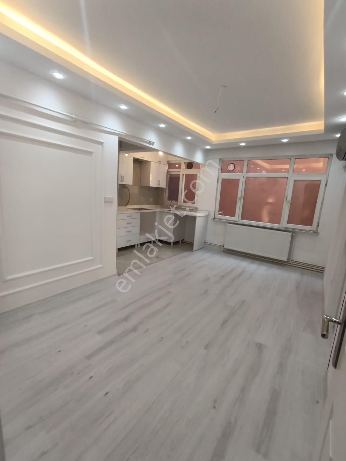 Fatih Seyyid Ömer Satılık Daire Akşenden Fatih Seyyidömerde Full Yapılı 1.kat 2+1 80m² Satılık Daire