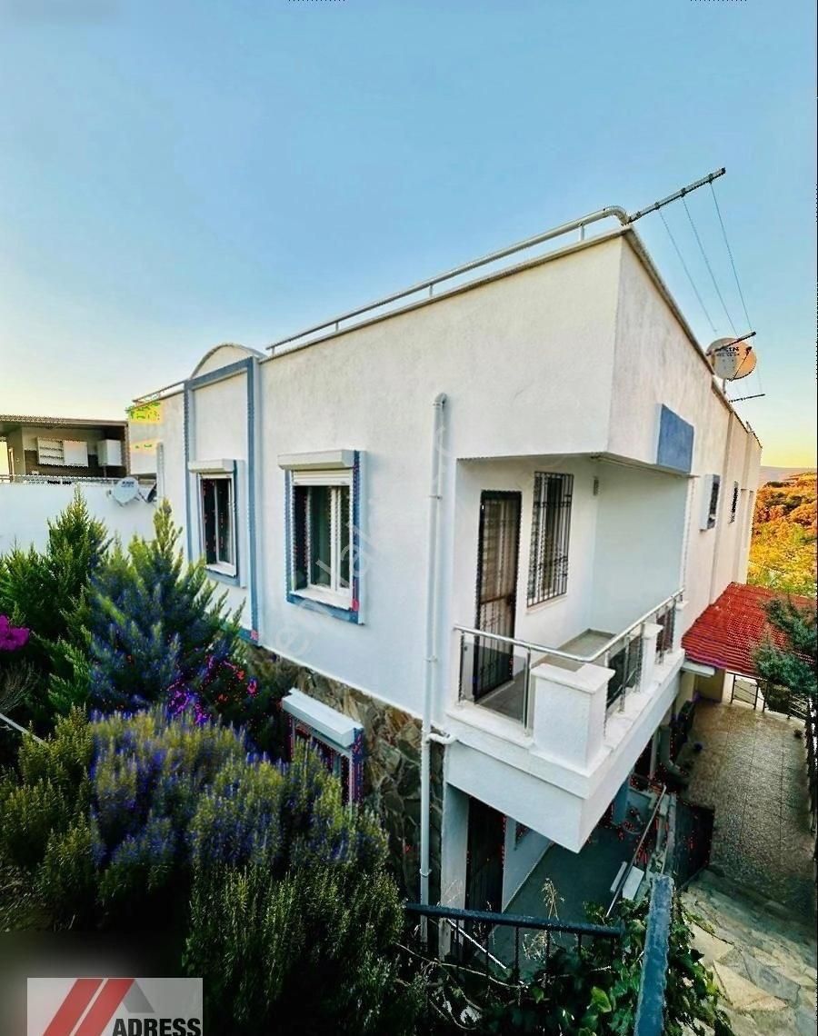 Bodrum Yanı Başında Olan Güllük Mah.satılık 5+1 Tripleks - Görsel 22