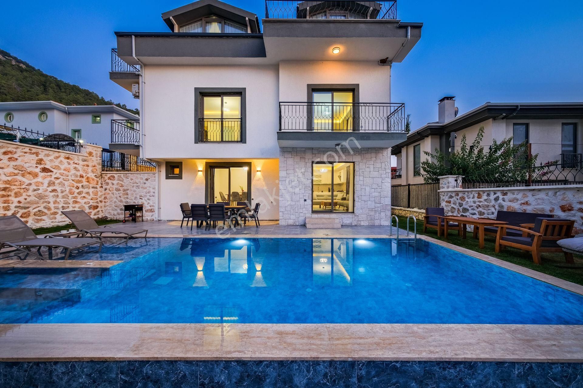 Fethiye Faralya Da Deniz Manzaralı Satılık 2 Adet Villa - Görsel 8