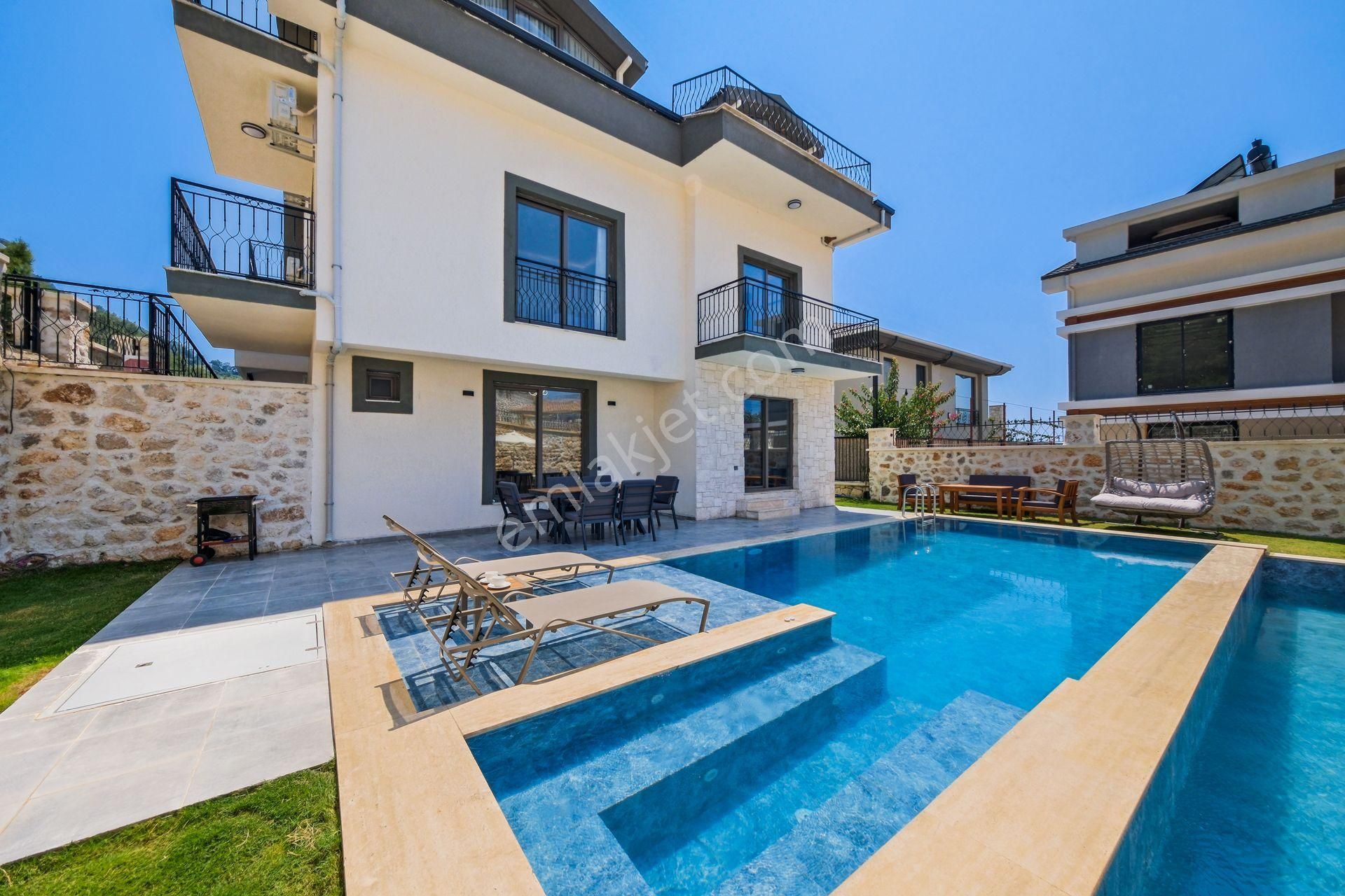 Fethiye Faralya Da Deniz Manzaralı Satılık 2 Adet Villa - Görsel 7