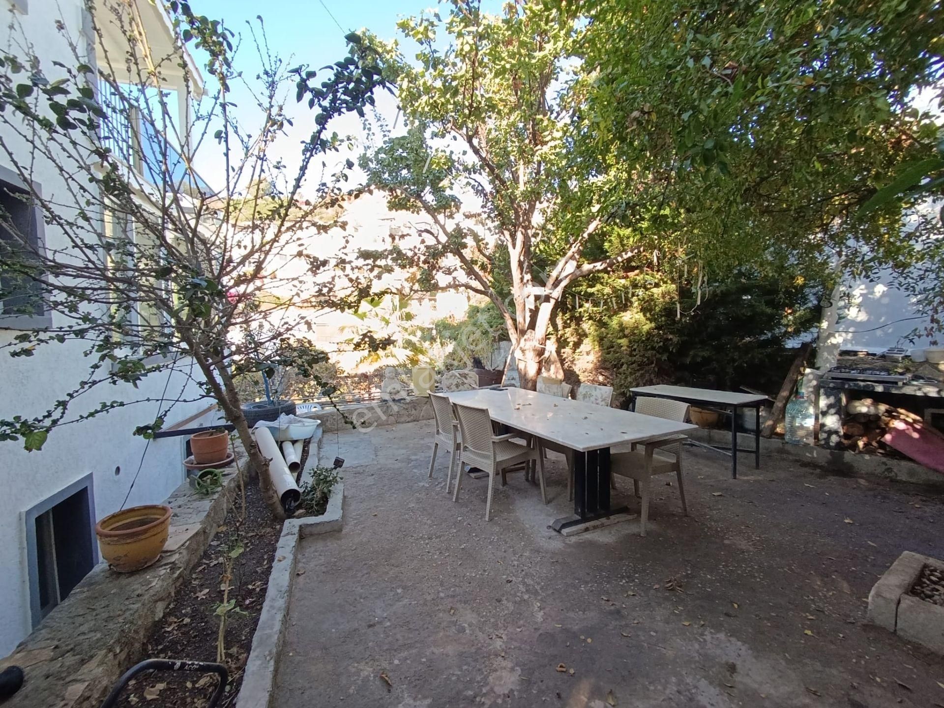 Gümüşlük Karakayada Satılık 5+2 Senkop Site İçinde Manzaralı Villa - Görsel 29