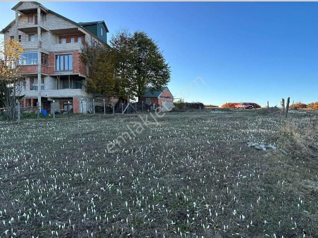 Trabzon Akçaabat Satılık Turizm/Konut Alanı Öztürkler Gayrimenkulden Trb Akçaabat Işıklar Kayabaşı Yaylasında Satılık Muhteşem Villalık Arsa