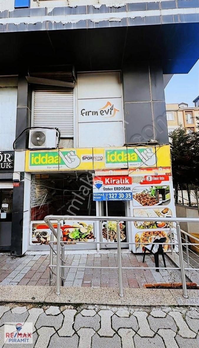 Ümraniye Çakmak Kiralık Dükkan & Mağaza Fırsat...ikbal Cd Yaya Ve Araç Trafiği Olan 22m2 Kiralık Dükkan