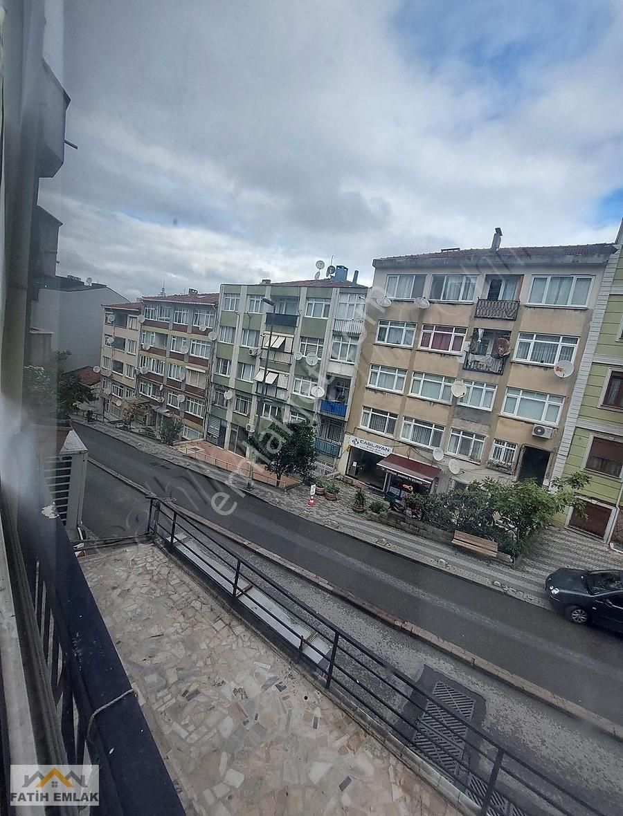 Üsküdar Mimar Sinan Kiralık Daire Üsküdar Merkezde 3+1 145m2 İçi Yenilenmiş Kiralanmış Konut