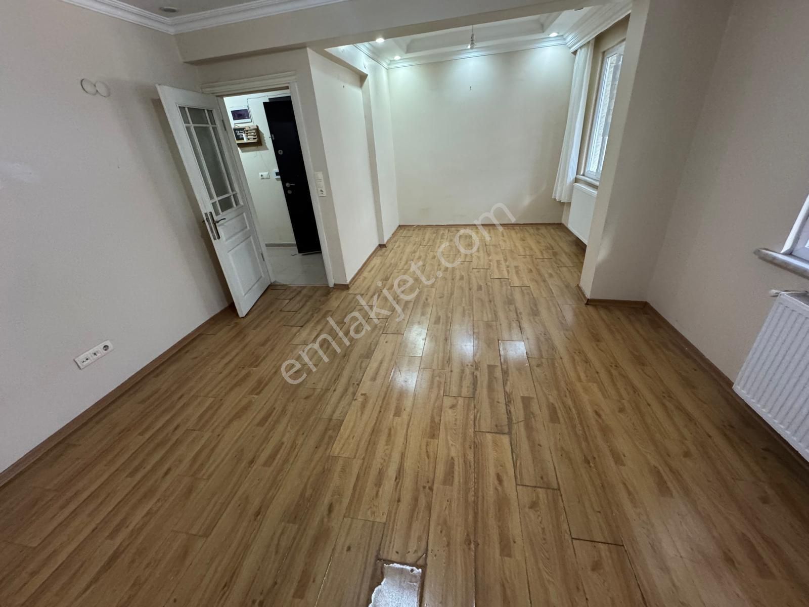 Sultangazi İsmetpaşa Kiralık Daire Aydın İnş. İsmetpaşa Mah. 2+1 90m2 Yüksek Giriş