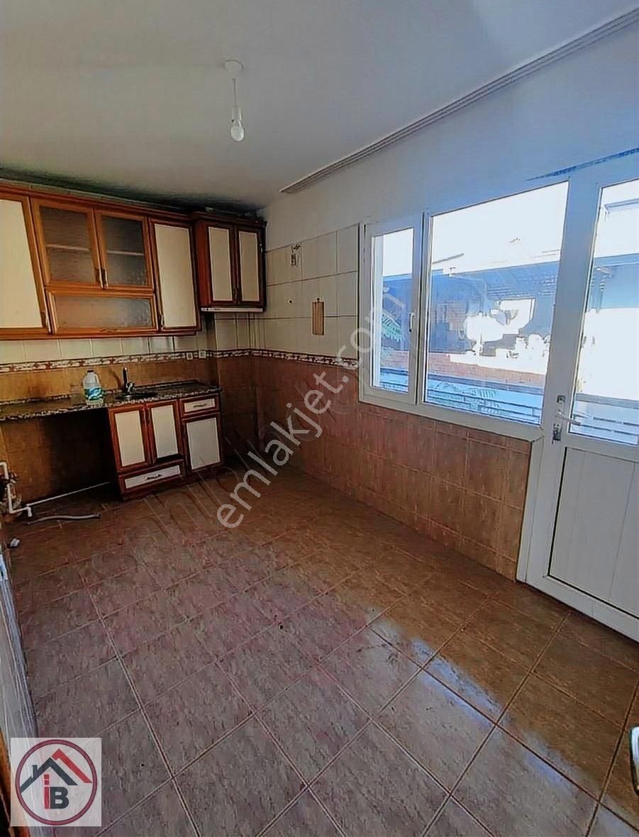 Buca Çamlıkule Kiralık Daire Buca Çamlıkule De 2+1 Çok Geniş 2 Balkonlu 2 Cepheli