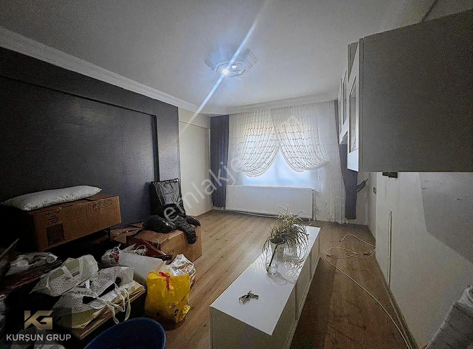 Yunusemre Mutlu Kiralık Daire İzmir Cad. Üst Sokağında Mutlu Mh. 3+1 Arakat