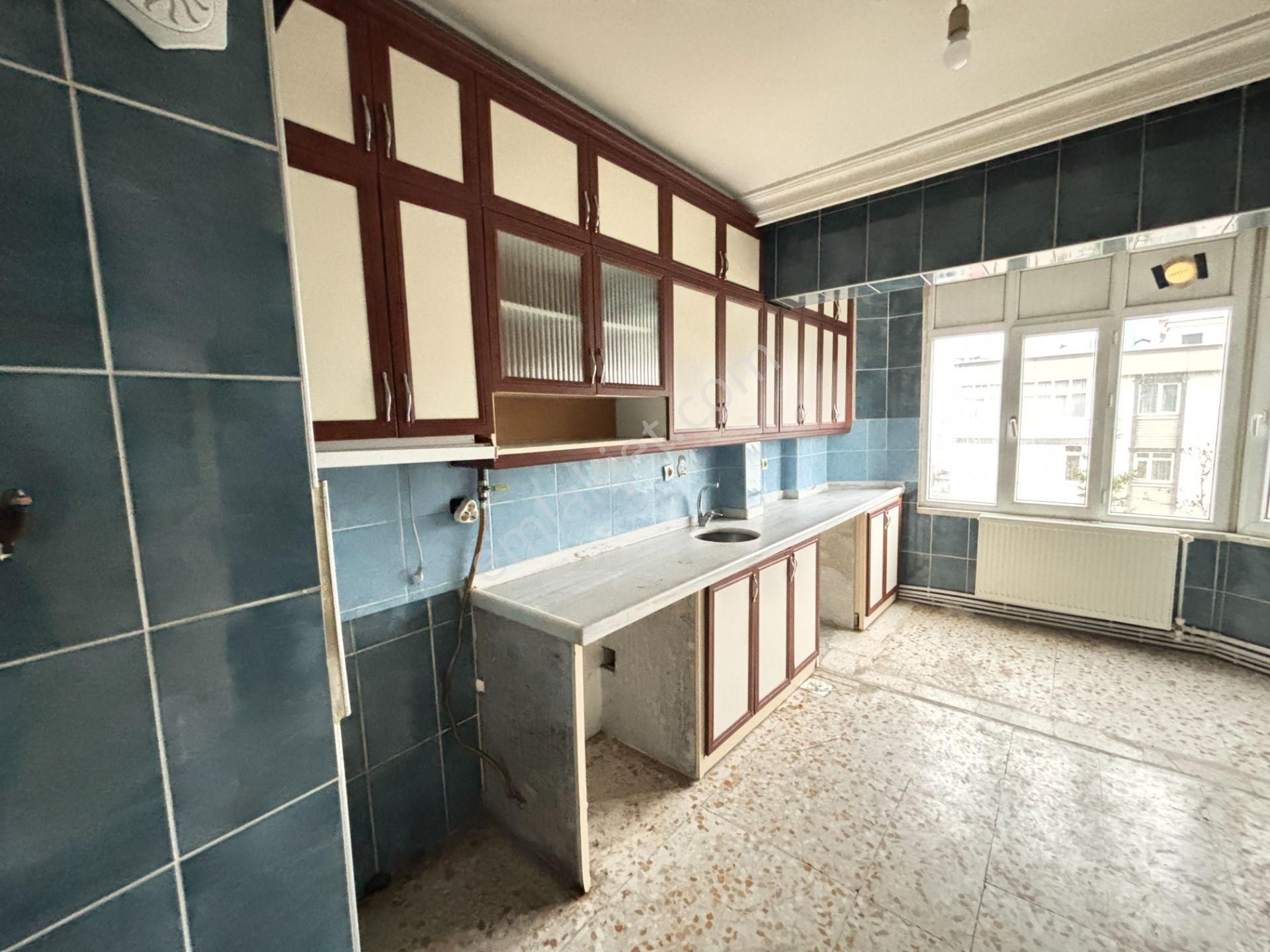 Onikişubat Necip Fazıl Kiralık Daire Coldwell Banker'den Necip Fazıl Mah.de Kiralık 3+1 Daire