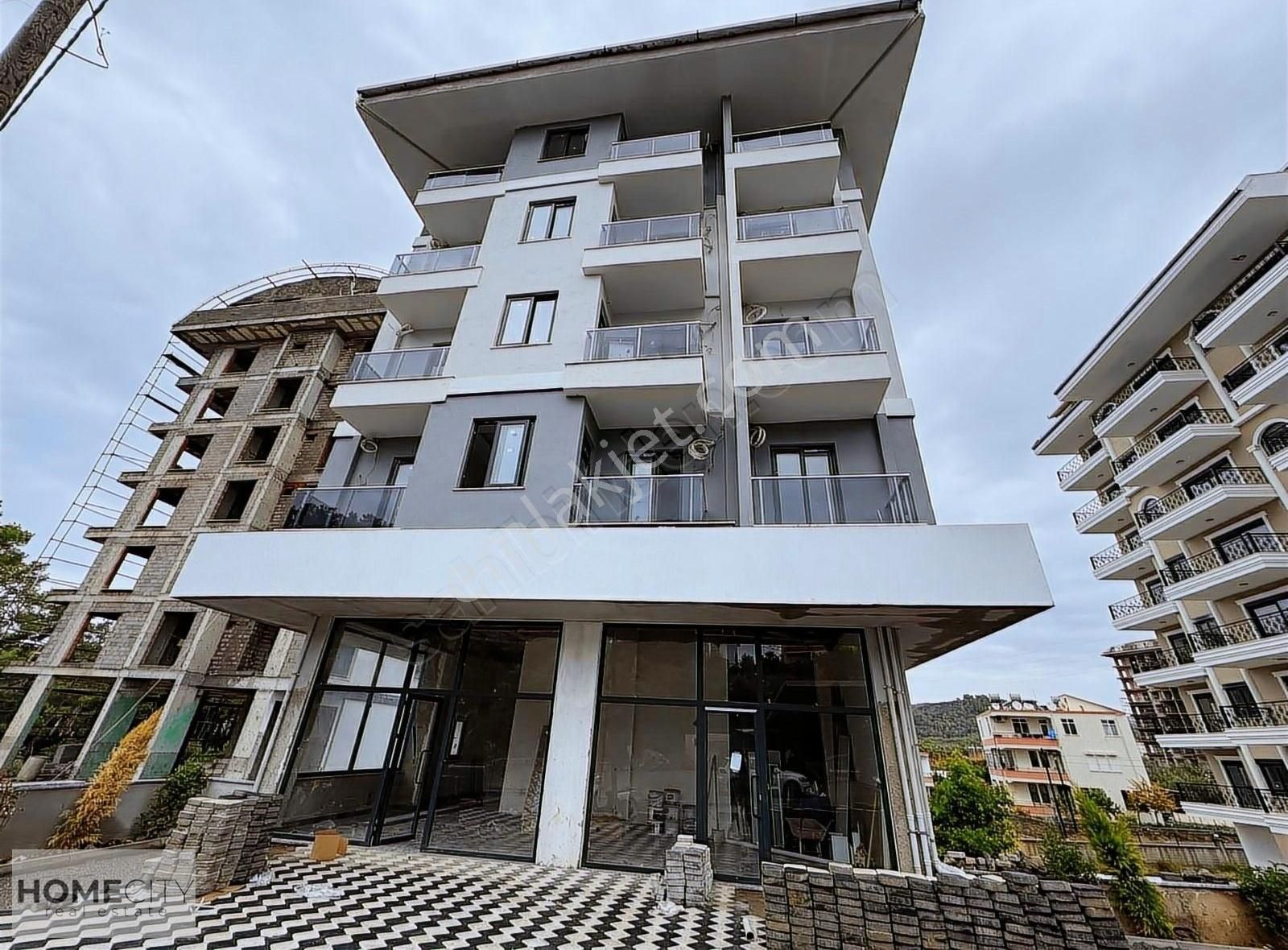 Alanya Avsallar Satılık Daire Alanya Avsallar 1+1 47m2 Eşyasız Havuzlu Yeni Fırsat Daire