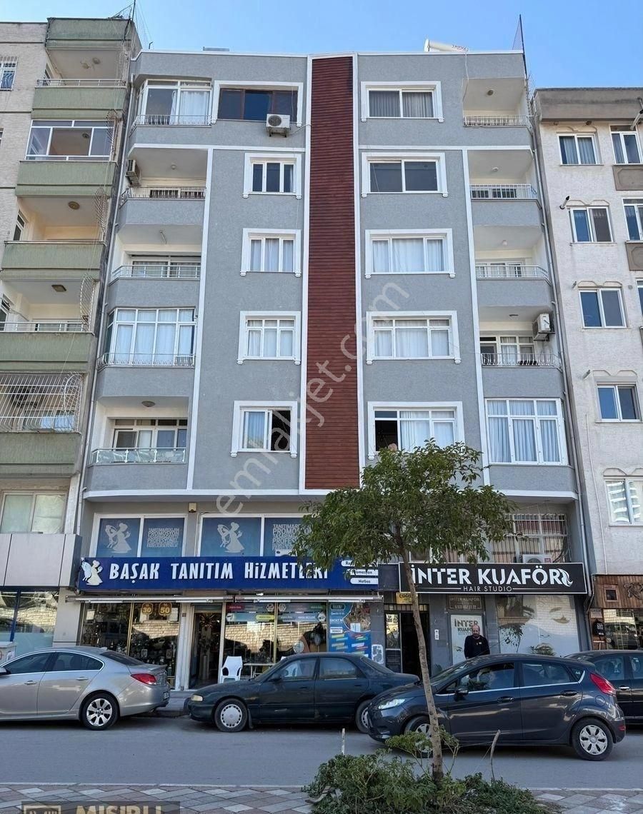 İskenderun Pirireis Kiralık Daire Mısırlı Gayrimenkul'den Kiralık Fener Caddesin'de 2+1 Daire