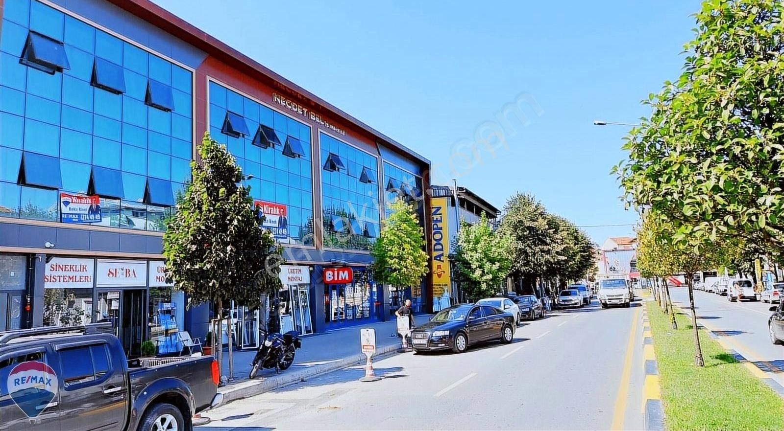 Serdivan İstiklal Kiralık Ofis Serdivan Sen Otel Yanında Kiralık Ofis