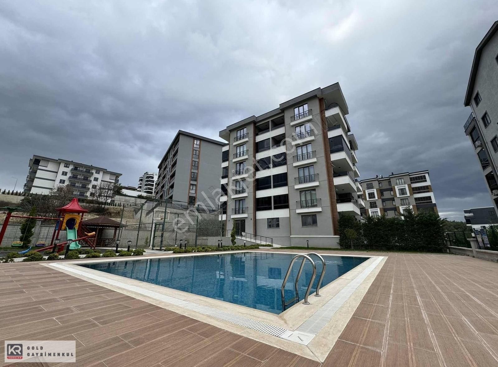 Nilüfer 30 Ağustos Zafer Satılık Daire Kr Gold'dan Kayapa'da Site İçi 3+1 121 M² Ara Kat Daire