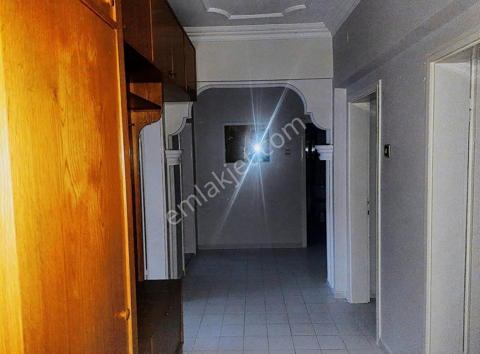 Yakutiye Lalapaşa Satılık Daire Şehir Merkezinde 3+1 İçi Yapılı 150m² Satılık Daire