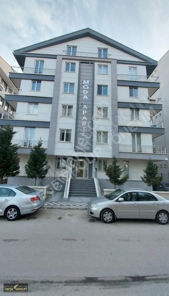 Afyonkarahisar Merkez Erenler Kiralık Daire Erenler Moda Apart 3 Yataklı 2+1 Cok Genıs Daıre