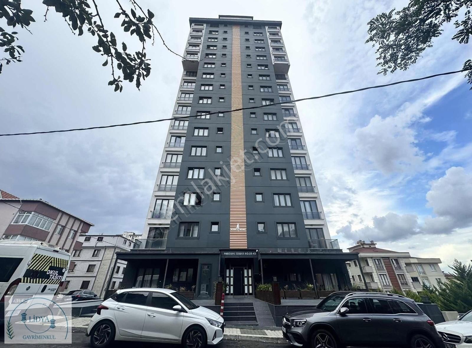 Ataşehir Kayışdağı Kiralık Daire (lidya) 7tepe Tower Ara .kat Panaromik Manzaralı Oto Parklı 2+1