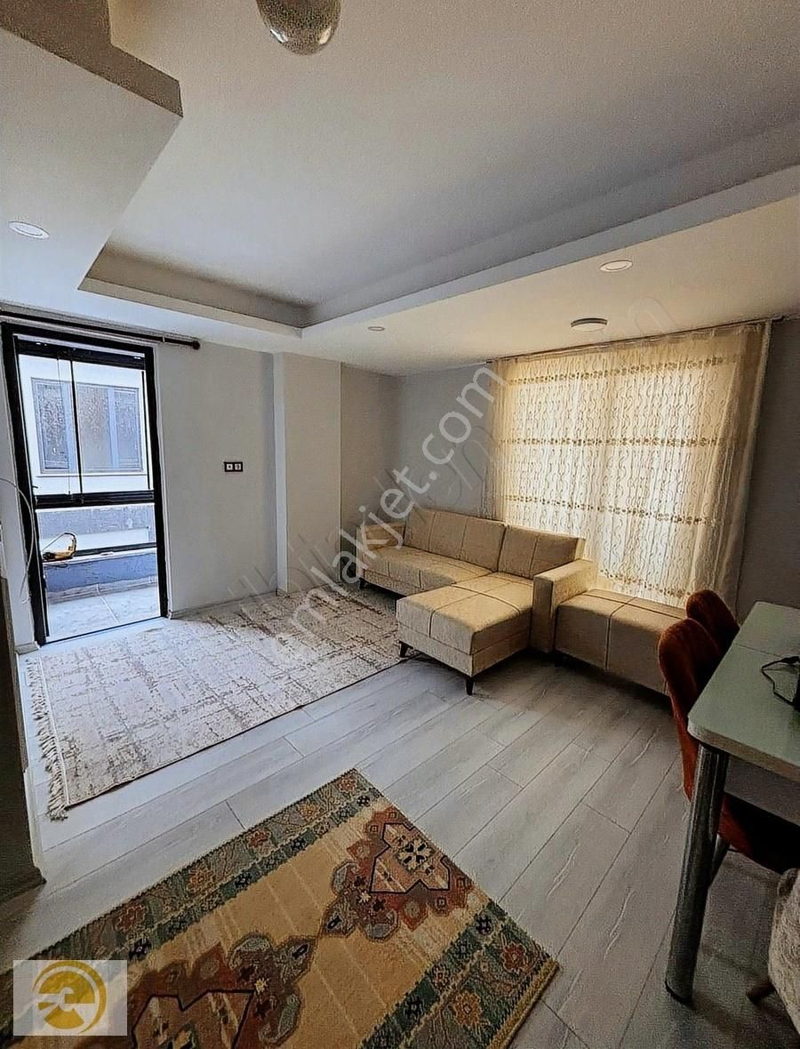 Kapaklı Cumhuriyet Kiralık Daire Oktay Emlak'tan Cumhuriyet Mah. Eşyalı Kiralık 1+1 Daire