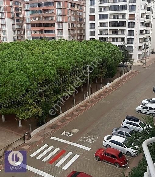 Gelibolu Yazıcızade Kiralık Daire Gelibolu Em&pa Emlak'tan Sarmaşıklı Da 3+1 Eşyalı Kiralık Daire