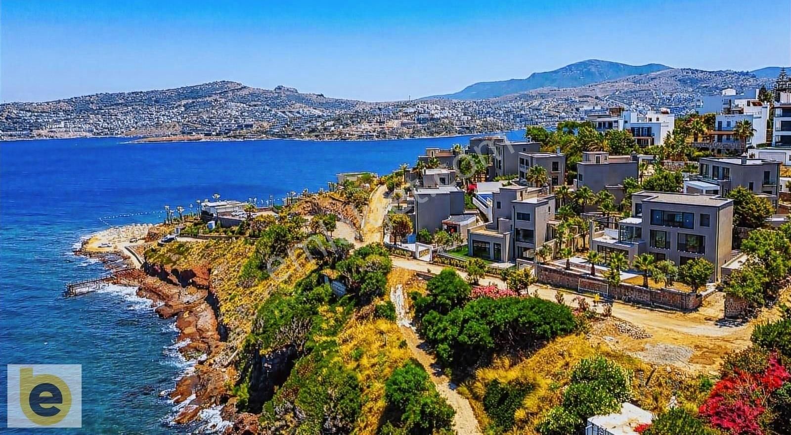 Bodrum Gündoğan Satılık Villa Gündoğan'da Denize Sıfır Özel İskeleli 4+1 Satılık Villa