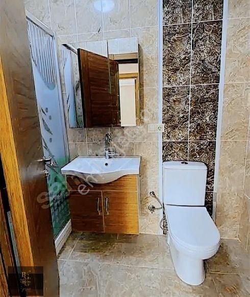 Çekmeköy Çatalmeşe Kiralık Daire Çekmeköy Çatalmeşe Merkezde Balkonlu 2+1 Kiralık Daire