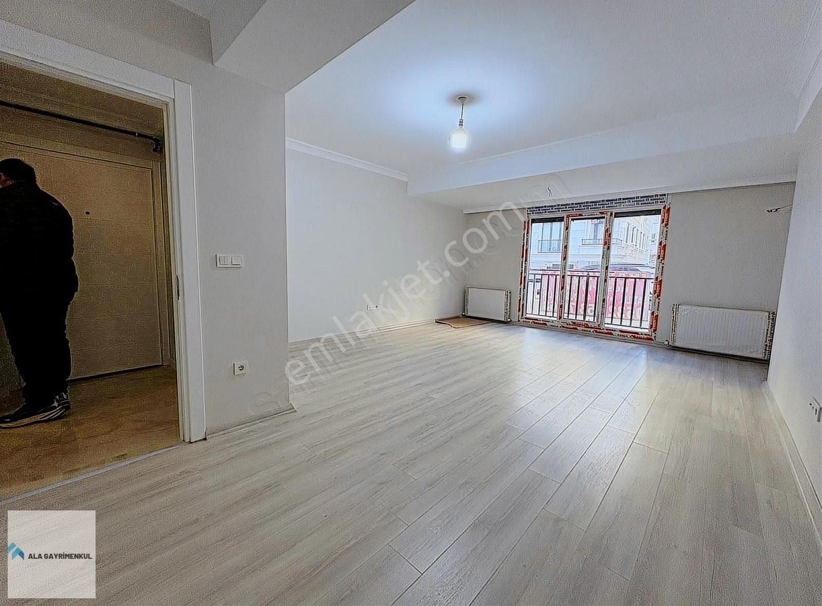 Maltepe İdealtepe Satılık Daire Ala'dan İdealtepe Işıklarda Sıfır Öncephe Geniş 3+1 Daire