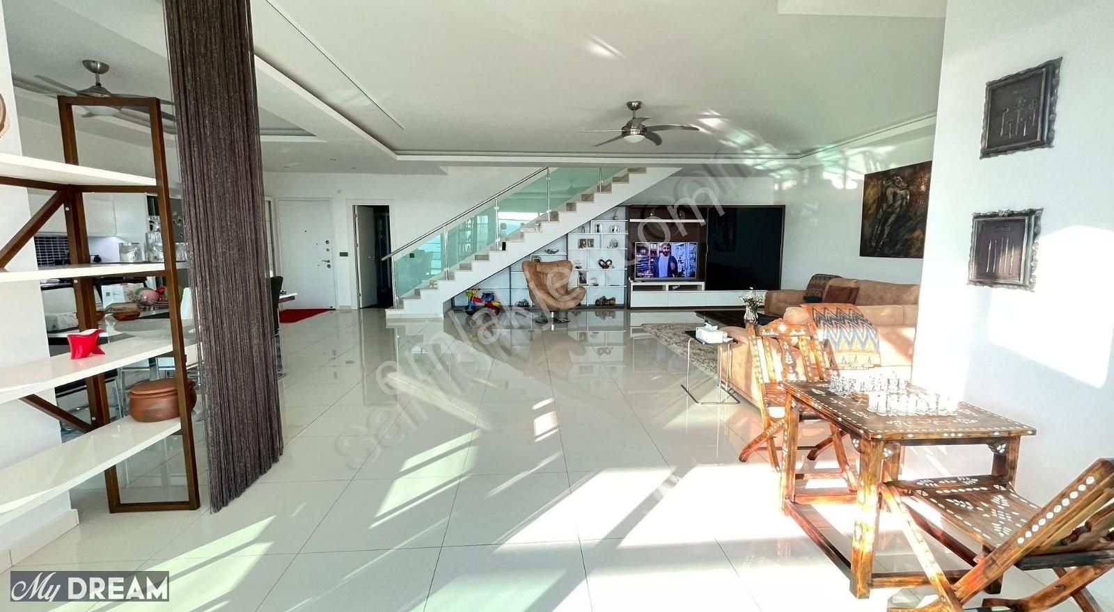 Alanya Kestel'de Mükemmel Konumda Panoramik Manzaralı 3+1 Daire - Görsel 10