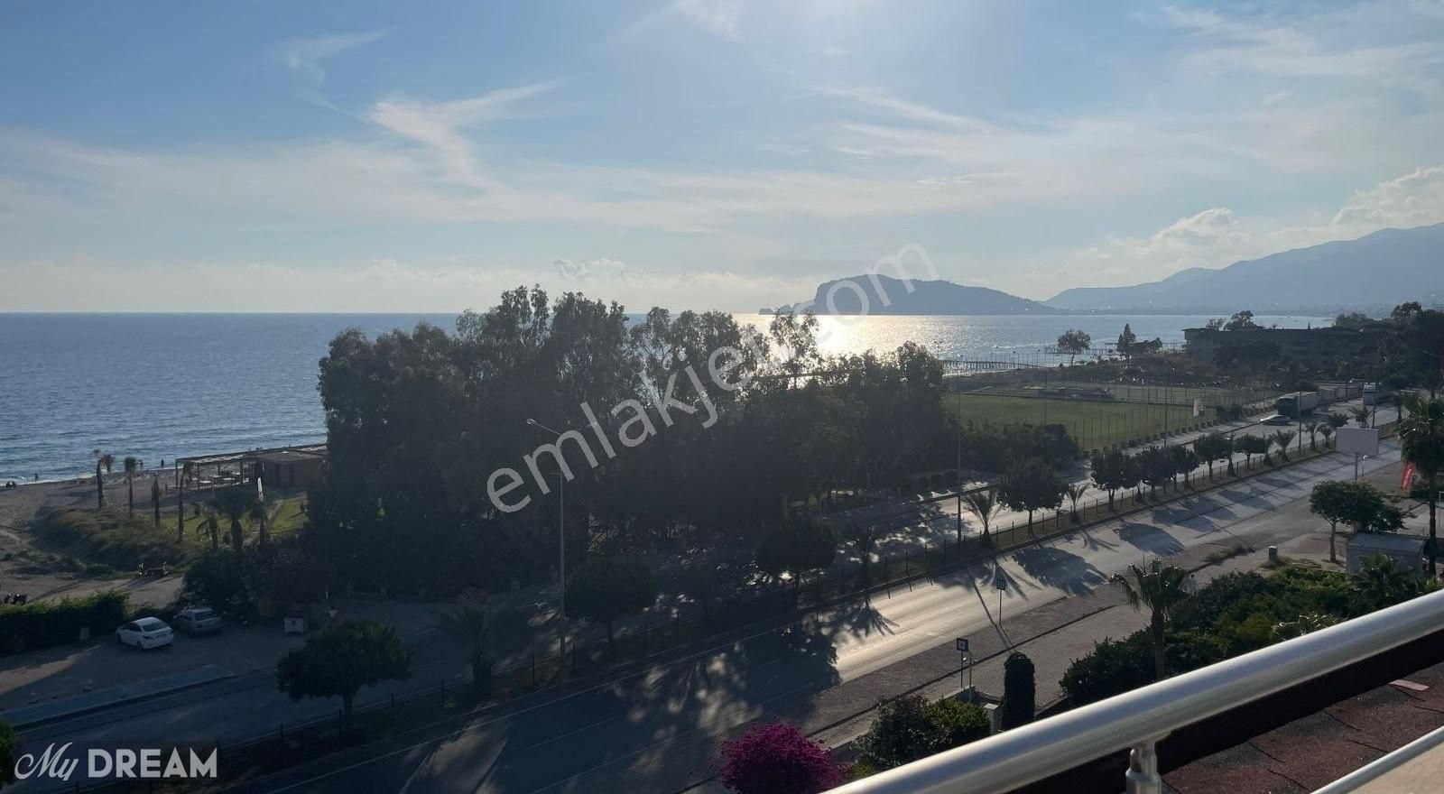 Alanya Kestel Satılık Daire Alanya Kestel'de Mükemmel Konumda Panoramik Manzaralı 3+1 Daire