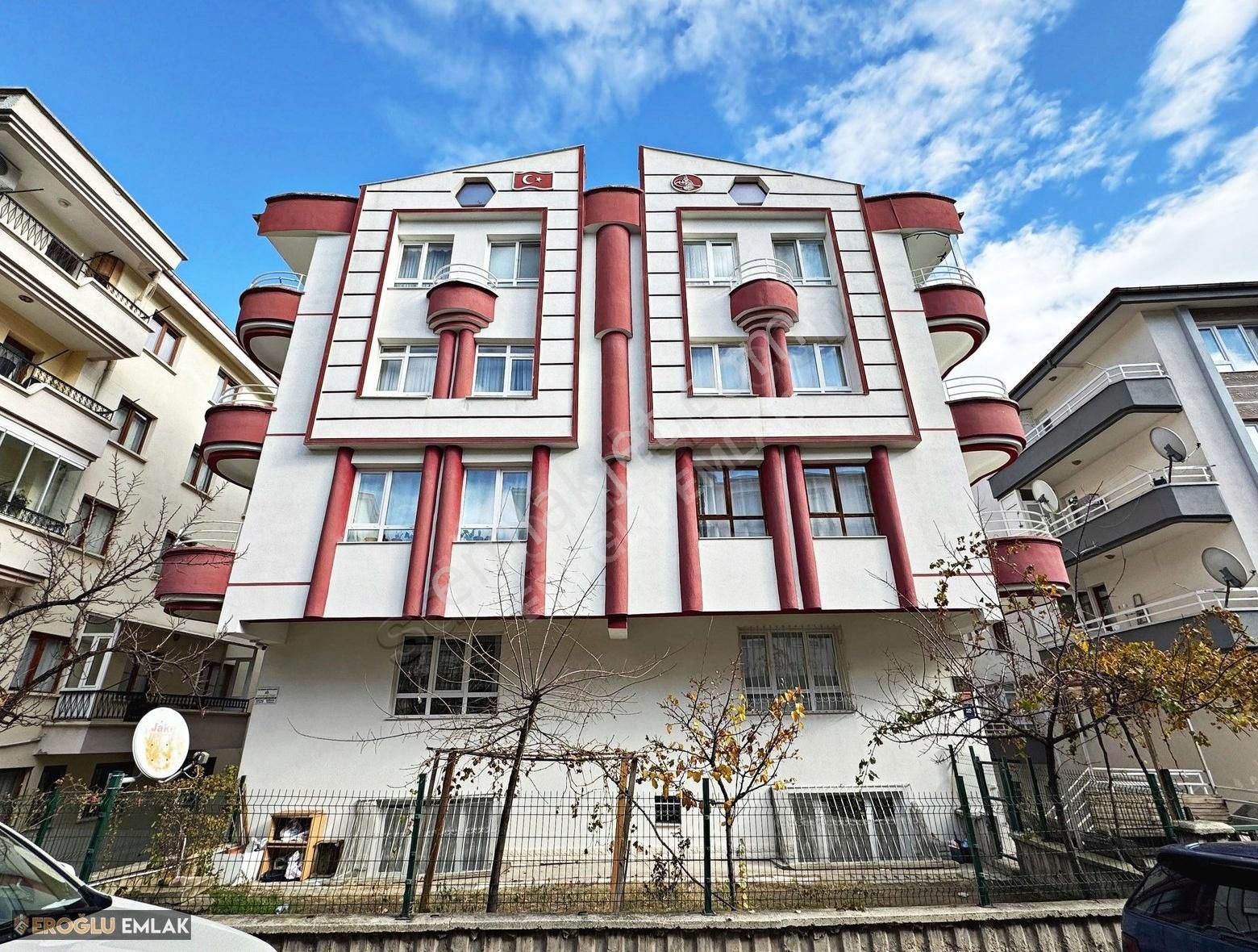 Keçiören Ayvalı Satılık Daire Ayvalı Merkezde Seval Caddesi Yakını Ara Kat Bağımsız 3+1 Daire