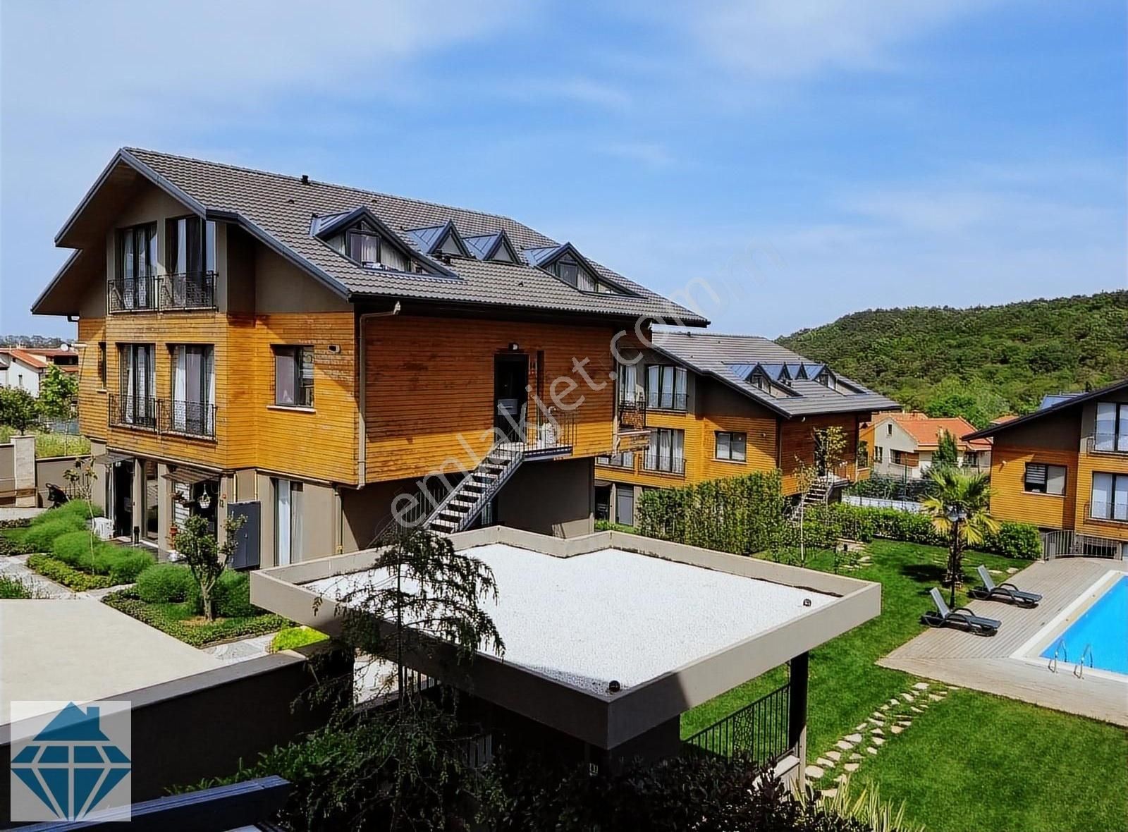 Kilyos Park Kilya Evlerin'de Lüks 4+1 Bahçeli Fırsat Villa - Görsel 4