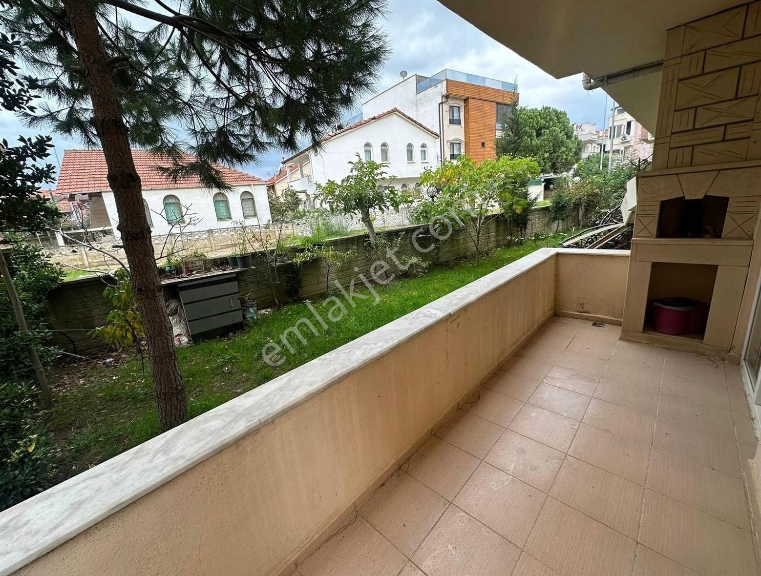 Karasu Yalı Kiralık Daire Yalı Mah Ön Cephe 2+1 Denize 2dk Mesafede Kiralık Daire