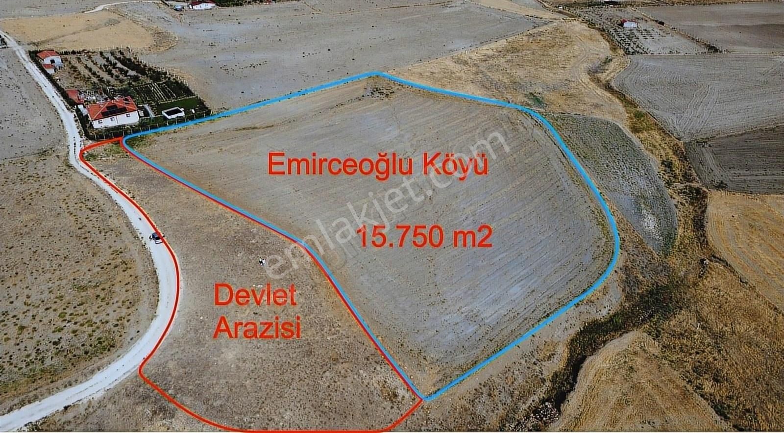 Tepebaşı Emirceoğlu Satılık Tarla Özgün Gayrimenkuk'den Emirceoğlu'nda Satılık Tarla