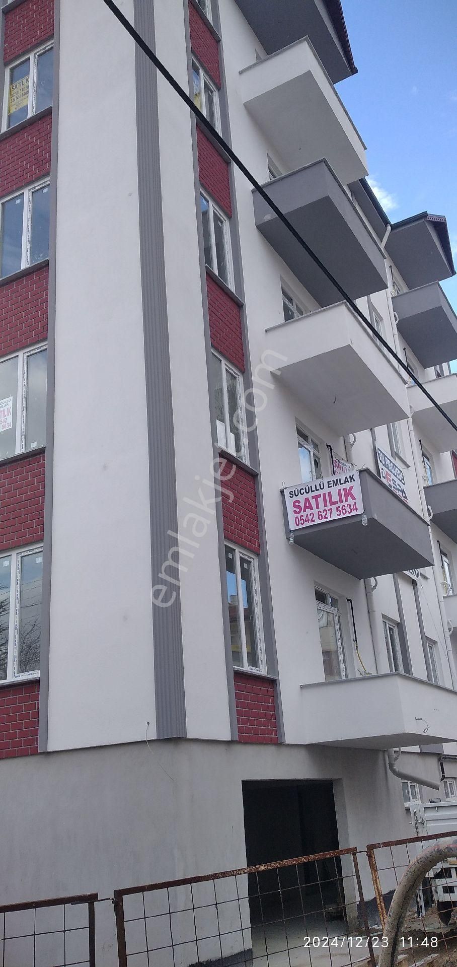 Akşehir Seyran Satılık Daire Akşehir'de Selçuklu Lisesi Karşısında Satılık 2+1(mutfak+salon) Daire