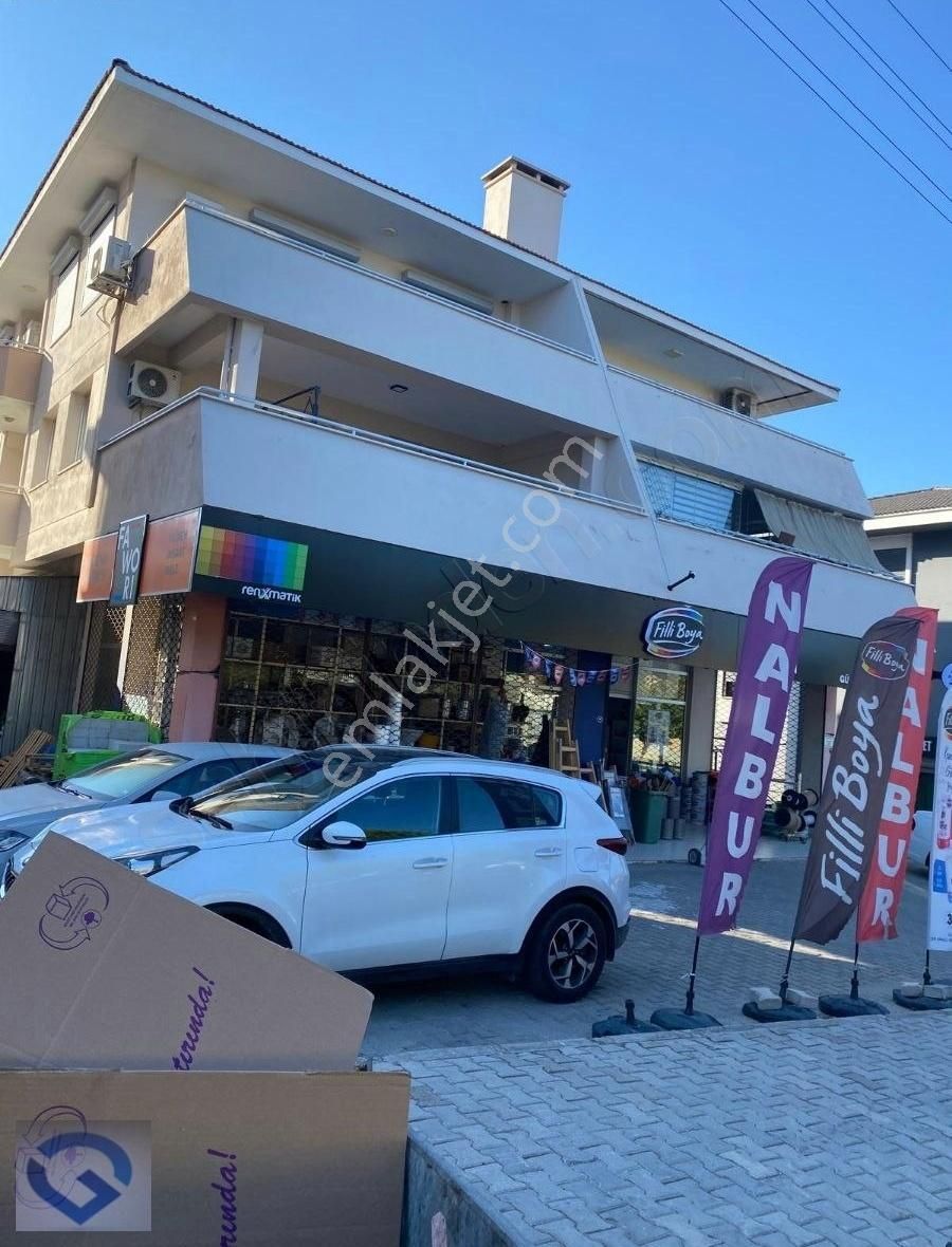 Çeşme İsmet İnönü Satılık Daire Hüseyin Öziç'den Çeşme Marina Yakını Deniz Manzaralı Daire