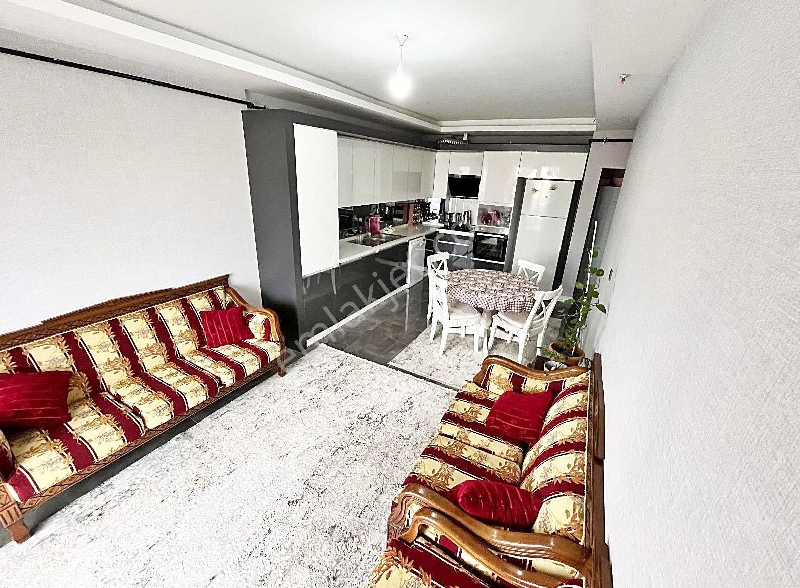 Ankara Keçiören Boğaz Manzaralı Satılık Daire 7/24 Güvenlikli Site'de Kent Ormanı Manzaralı 17.kat 4+1 200m2