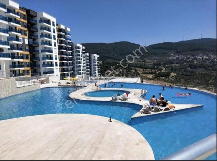 Söke Ağaçlı Satılık Daire Kuşadası Ve Deniz Manzaralı Eşyalı Sıfır 1+1 Daire