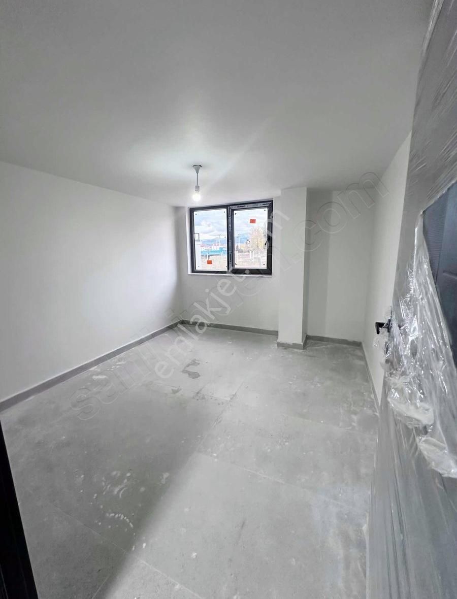 Bucak Onaç Satılık Daire Açan'dan Ultra Ultra Lüx Studyo Daire ! 60 M2 +15m2 Ardiye