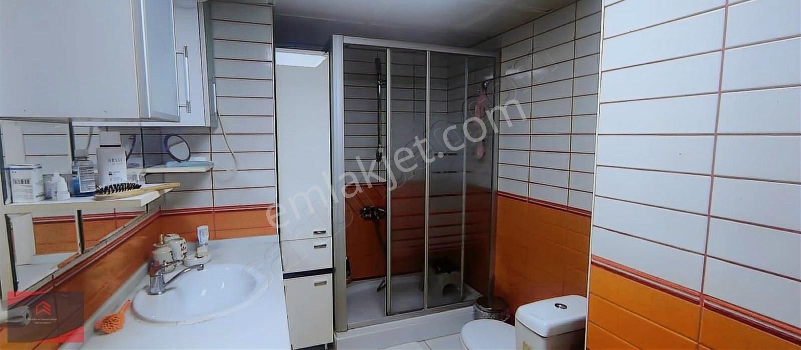 Bakırköy Ataköy 7-8-9-10. Kısım Kiralık Daire Çukurova'dan 9.kısımda Temiz Bakımlı Mobilyalı 3+1 Kiralık Dair