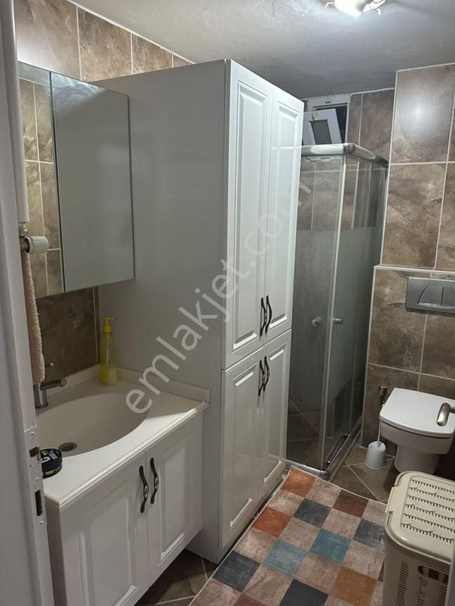 Canik Karşıyaka Kiralık Daire Samsun Canik Karşıyaka Mahallesinde Merkezi Konumda Ulaşıma Yakın Eşyasız 3+1 Kiralık Daire