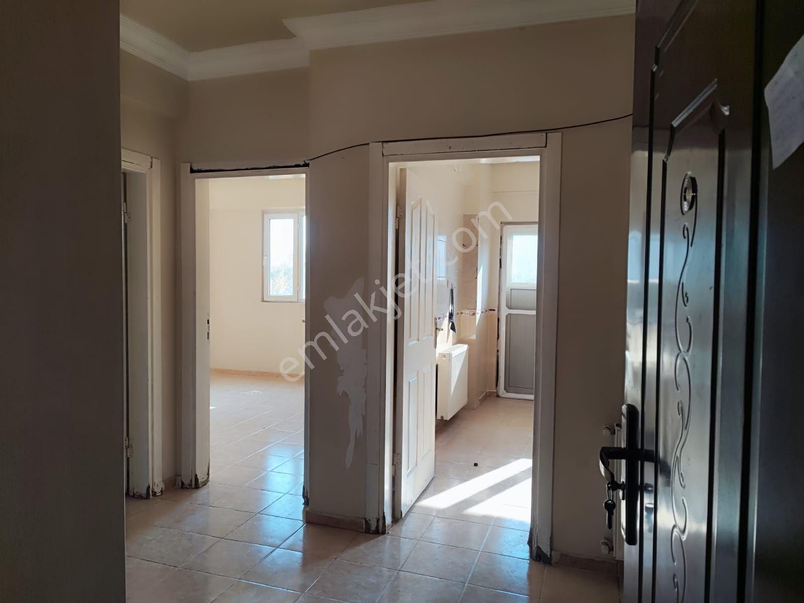 Şanlıurfa Karaköprü Havalimanına Yakın Kiralık Daire Öz Saray Emlak'tan Kiralık Sıfır Lüks Daire 3+1