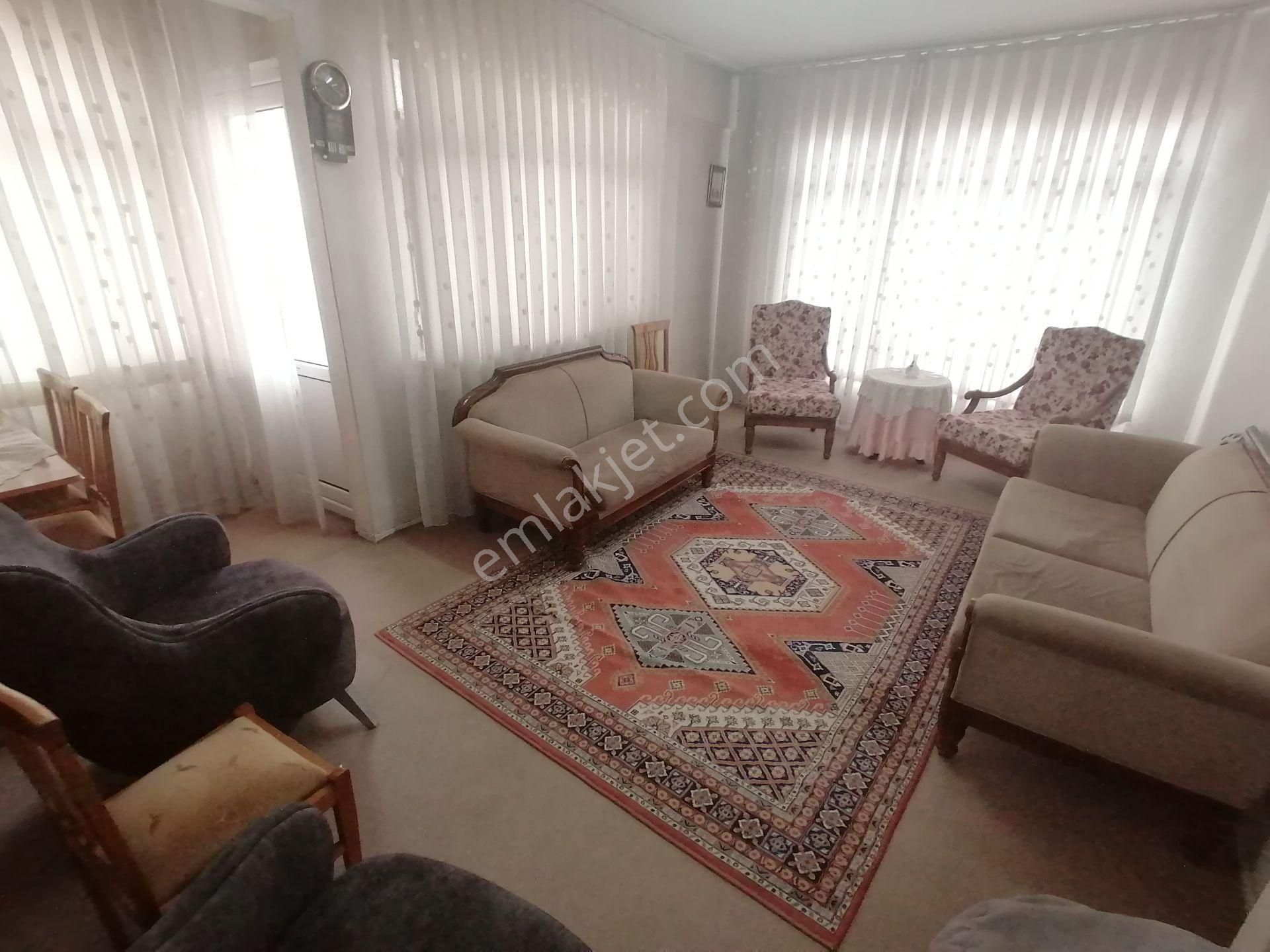 Efka Gayrimenkulden Şirinevler Meydana Yakın Satılık85 M2 2+1 Daire - Görsel 4