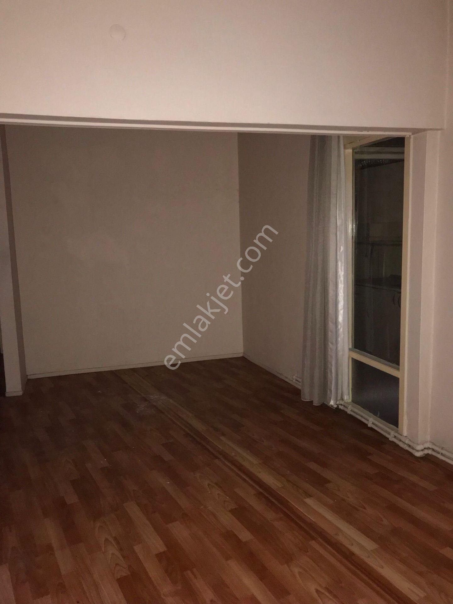 Sözgen'den Beyoğlu Kasımpaşa Kızılay Meydanı'nda Kiralık 1+1, 70m2, 2.kat Daire - 267k - Görsel 17