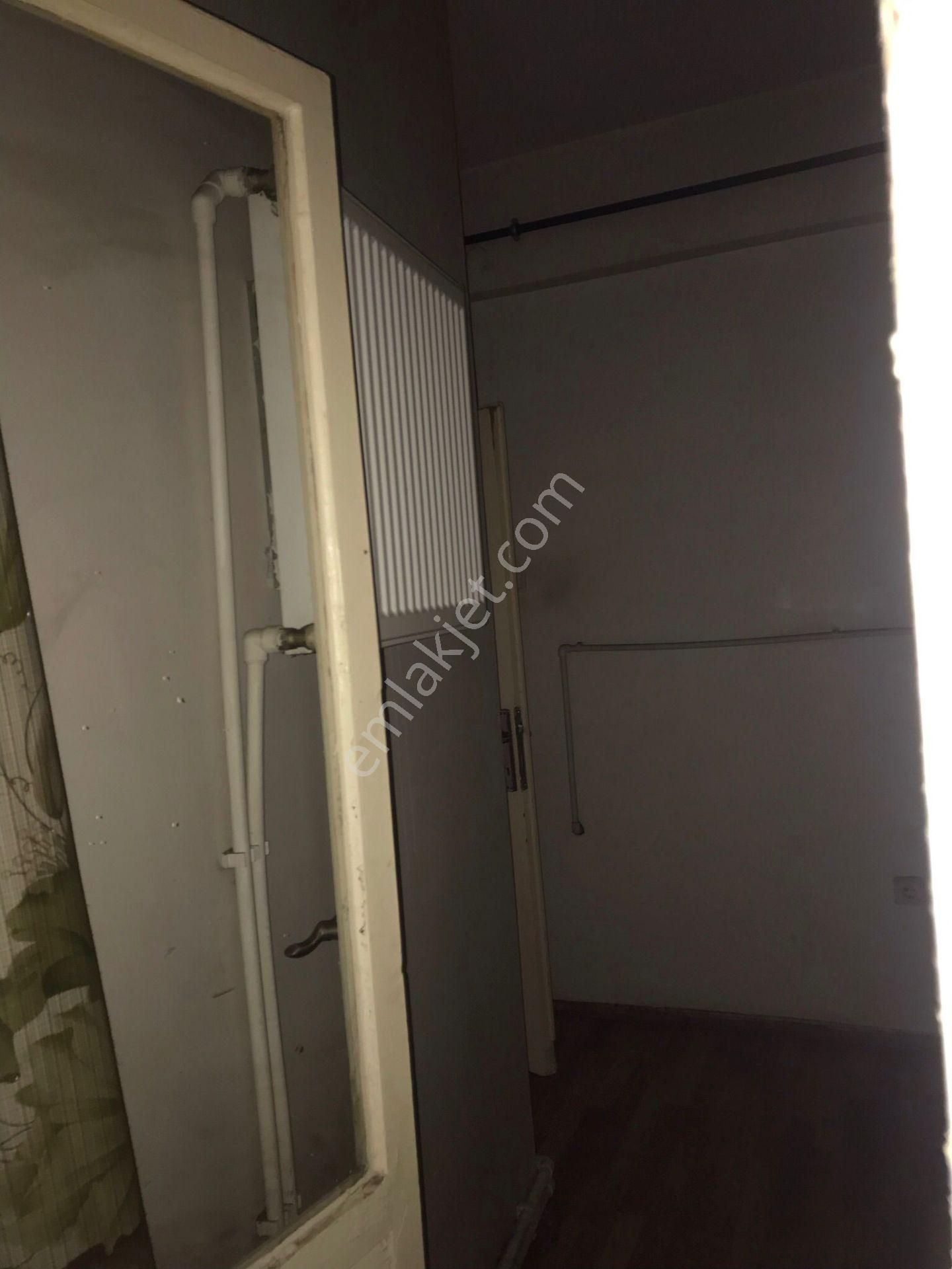 Sözgen'den Beyoğlu Kasımpaşa Kızılay Meydanı'nda Kiralık 1+1, 70m2, 2.kat Daire - 267k - Görsel 14